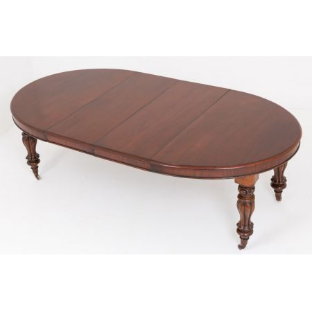 Ovaler ausziehbarer Esstisch Mahagoni