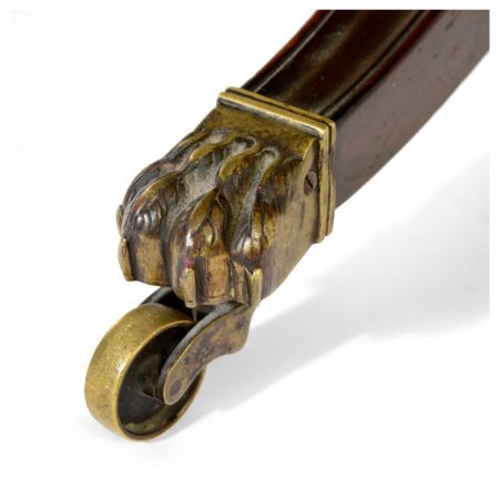 Ein Paar Mahagoni Tische in D-Form