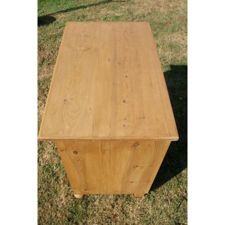 Deutsche Kommode antik aus Massivholz Kiefernholz, spätes 19. Jahrhundert