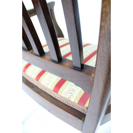 Kleiner Vikotrianischer Rosenholz Stuhl 