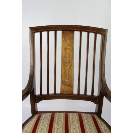 Kleiner Vikotrianischer Rosenholz Stuhl 