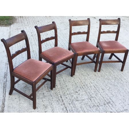 Set von vier Landstühlen aus dem frühen 19. Jahrhundert