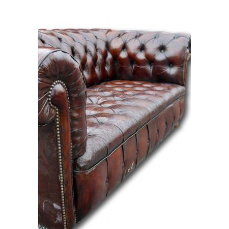 Chesterfield-Sofa mit Lederknopfleiste aus dem frühen 20. Jahrhundert