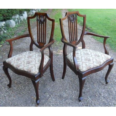 Paar edwardianische Mahagoni Salon Stühle