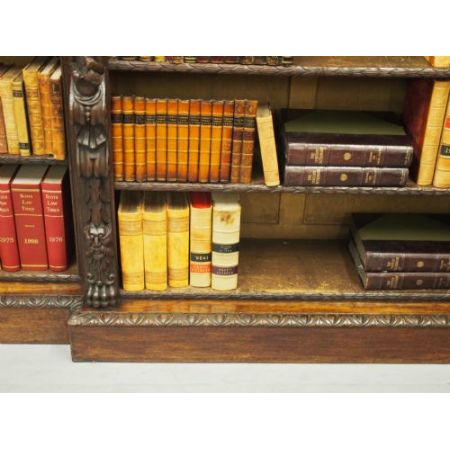 Flämisch geschnitztes offenes Bücherregal aus Eichenholz