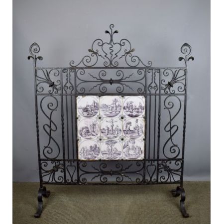 Schmiedeeisener Feuerschutz