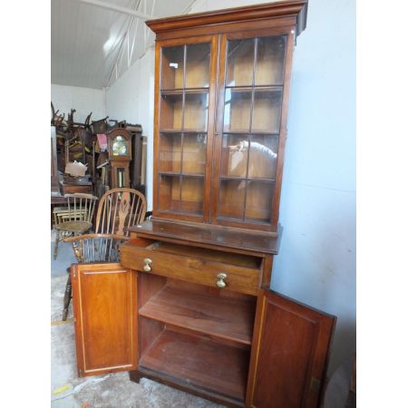 Edwardianisches Bücherregal