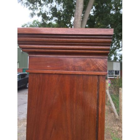  Antiker Schreibtisch und Bücherregal, massiv  Nussbaum. Ende 19. Jahrhunderts