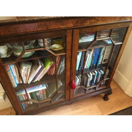 Antikes Bücherregal aus Mahagoni