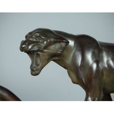 Art Deco Skulptur von zwei großen Panthern um 1930