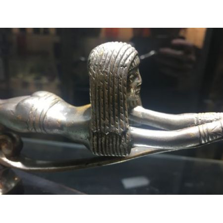 Bronzefigur eines ägyptischen Schwimmers als " Automaskottchen" ,1920er Jahre, Frankreich.