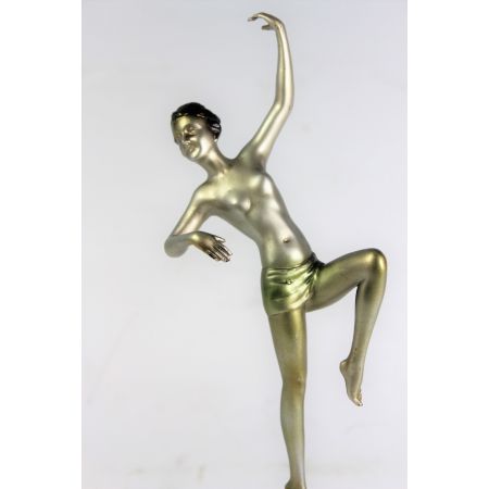 Österreichische Art Deco Tänzerin um 1930