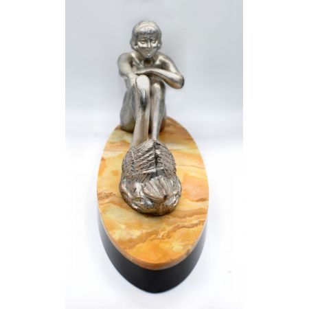 Art Deco Figur Mädchen und Schwan