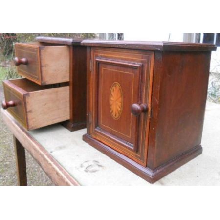 Paar Mahagoni Schränke Bedside CB  Nachschränke 