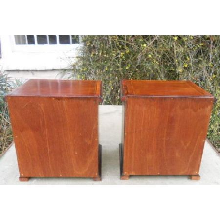 Paar Mahagoni Schränke Bedside CB  Nachschränke 