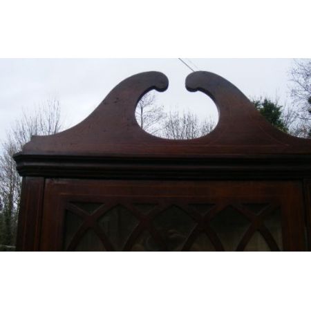 Antiker englischer edwardianischer Vitrinenschrank für die Ecke aus Mahagoni ca 1890