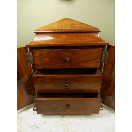 Antiker Tischschrank / antike Zigarrenbox aus Walnussholz, ca 1850