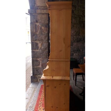 Edwardianischer Kiefernschrank Weichholz antik ca 1900