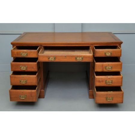  Sockel Schreibtisch, viktorianische Epoche,  Nussbaumholz