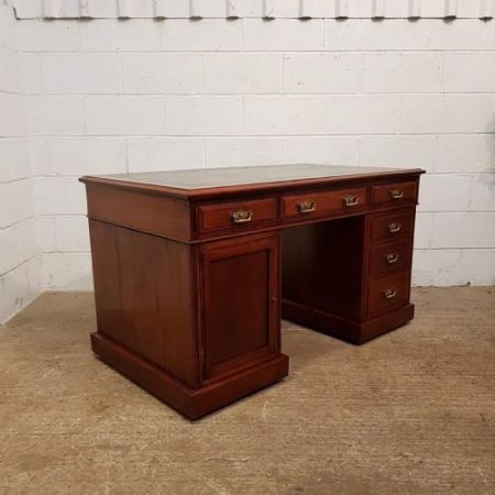Antiker Mahagoni Schreibtisch, ca. 1890, spät viktorianisch