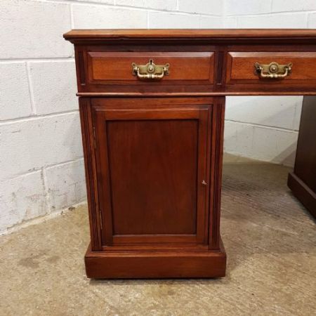 Antiker Mahagoni Schreibtisch, ca. 1890, spät viktorianisch