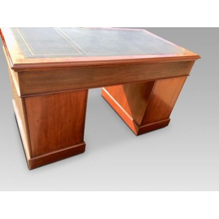Mahagoni-Podest Schreibtisch. Englisch, um 1890