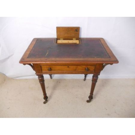 Antiker Ladies Desk, englisch, aus Nussbaum, ca. 1850