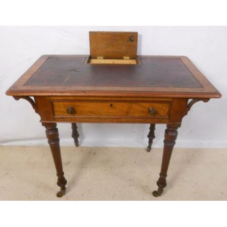 Antiker Ladies Desk, englisch, aus Nussbaum, ca. 1850