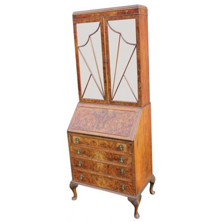 Antikes Bücherschrank,  aus Walnussholz , aus dem frühen 20. Jahrhundert