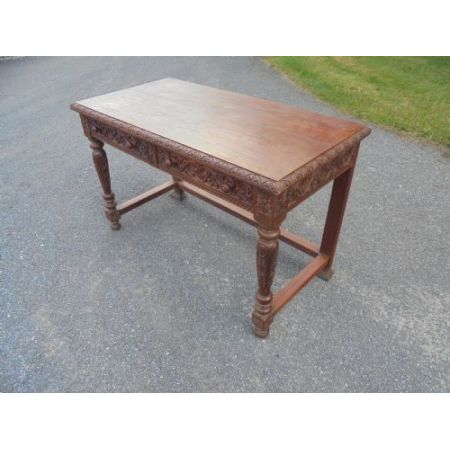 Geschnitzter Schreibtisch, Eichenholz mit zwei Schubladen,19. Jahrhundert