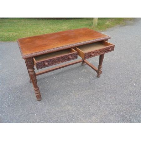 Geschnitzter Schreibtisch, Eichenholz mit zwei Schubladen,19. Jahrhundert