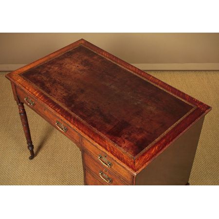 antiker Eichenschreibtisch um 1900