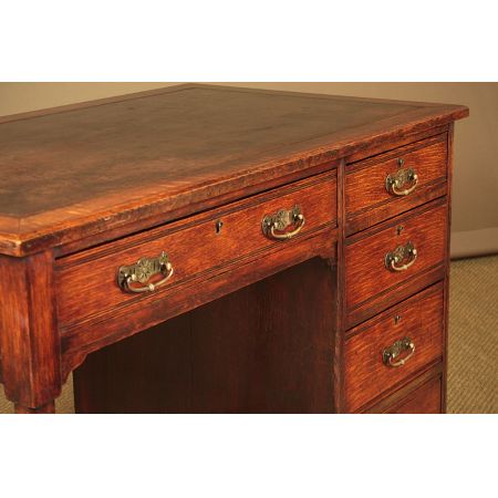 antiker Eichenschreibtisch um 1900