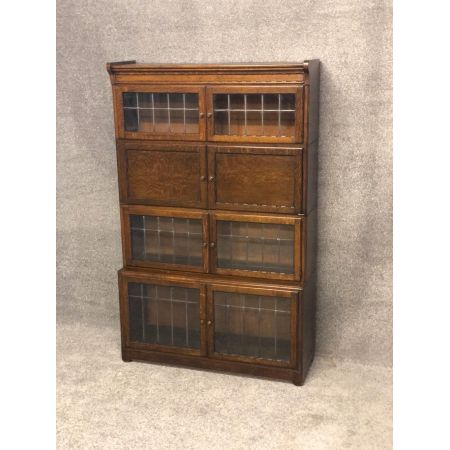 Globe Wernicke verglaster Bücherschrank Eiche Massivholzschrank 19. Jahrhundert