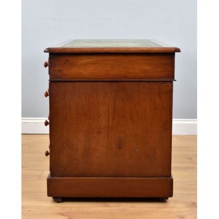 Antiker viktorianischer Pedestal Schreibtisch Pedestal Desk ca 1850