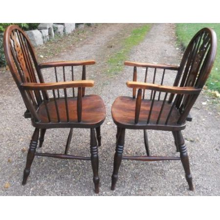Satz von sechs antiken Wheelback Küchenstühlen