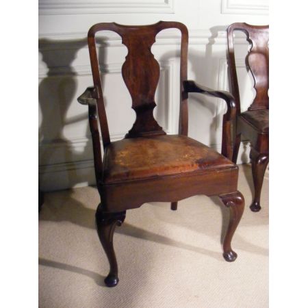 Set mit 10 Queen-Anne-Stühlen aus Mahagoni