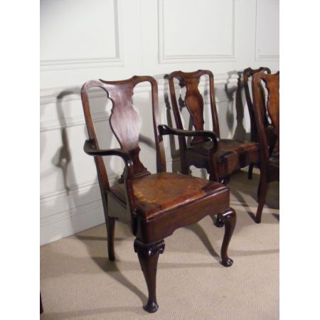 Set mit 10 Queen-Anne-Stühlen aus Mahagoni