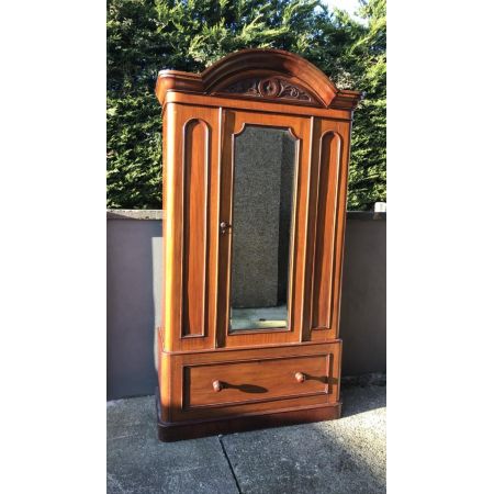 Victorian Mahagoni  Kleiderschrank