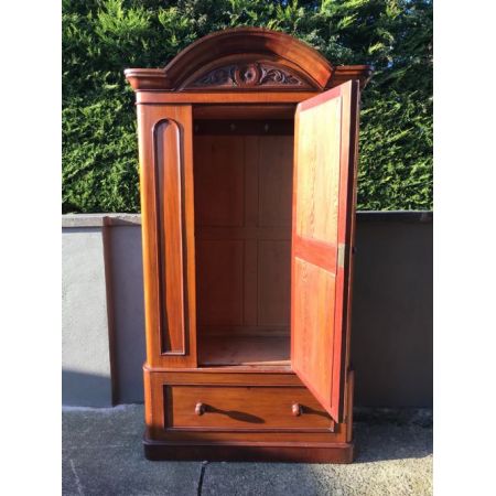 Victorian Mahagoni  Kleiderschrank