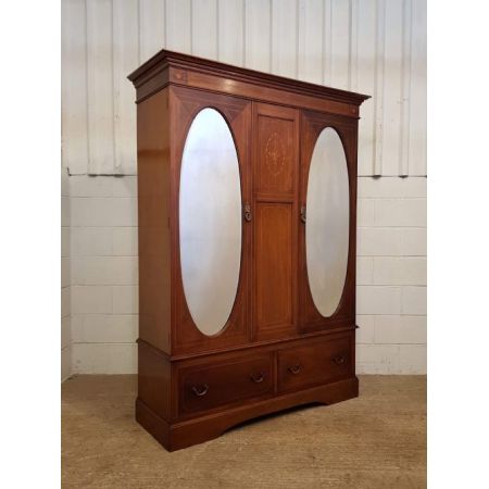 Antiker Mahagoni Doppel Kleiderschrank 