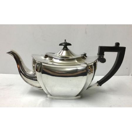 Antike Teekanne aus massivem Sterlingsilber