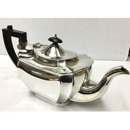 Antike Teekanne aus massivem Sterlingsilber