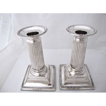 Antikes englisches 2er Set Mini Silber Kerzenleuchter / Dwarf Candlesticks, edwardianisch 1906