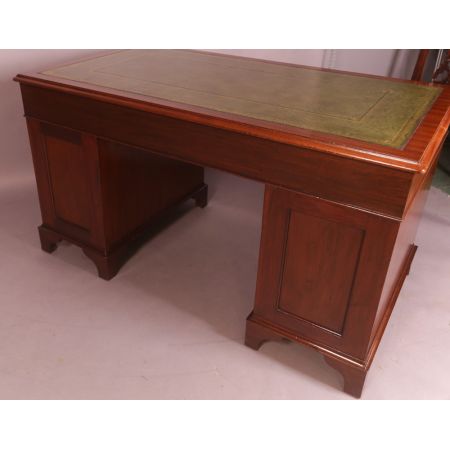 Antiker Pedestal Desk / Schreibtisch aus Mahagoni, ca 1895