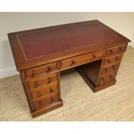 Antiker viktorianischer Pedestal Desk / Schreibtisch aus Mahagoni, ca 1870