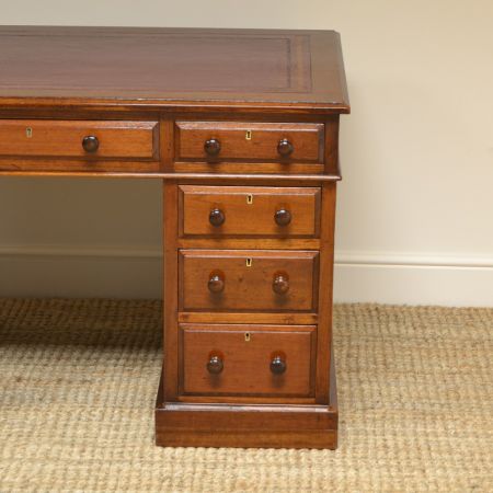 Antiker viktorianischer Pedestal Desk / Schreibtisch aus Mahagoni, ca 1870
