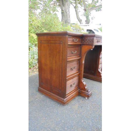 Antiker viktorianischer Pedestal Desk / Schreibtisch aus Mahagoni, by Gillows, englisch, ca 1860