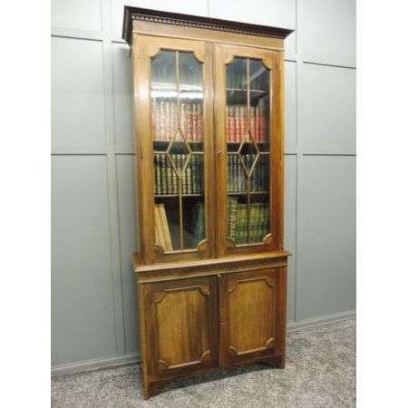 Antikes edwardianisches Cabinet Bookcase / Vitrinen Bücherregal aus Nussbaum, ca 1910