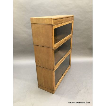 Antiker Globe Wernicke Eiche Bücherschrank von Gunn